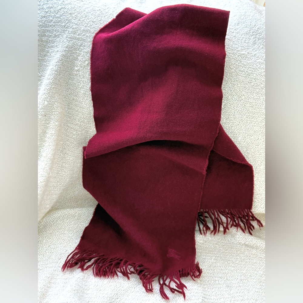 Vintage Burberry Burberrys Lambswool Scotland Scarf Maroon